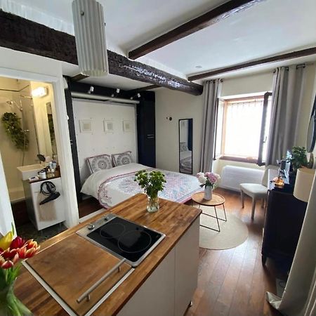 Studio Au Coeur Du Vieil 昂蒂布 外观 照片